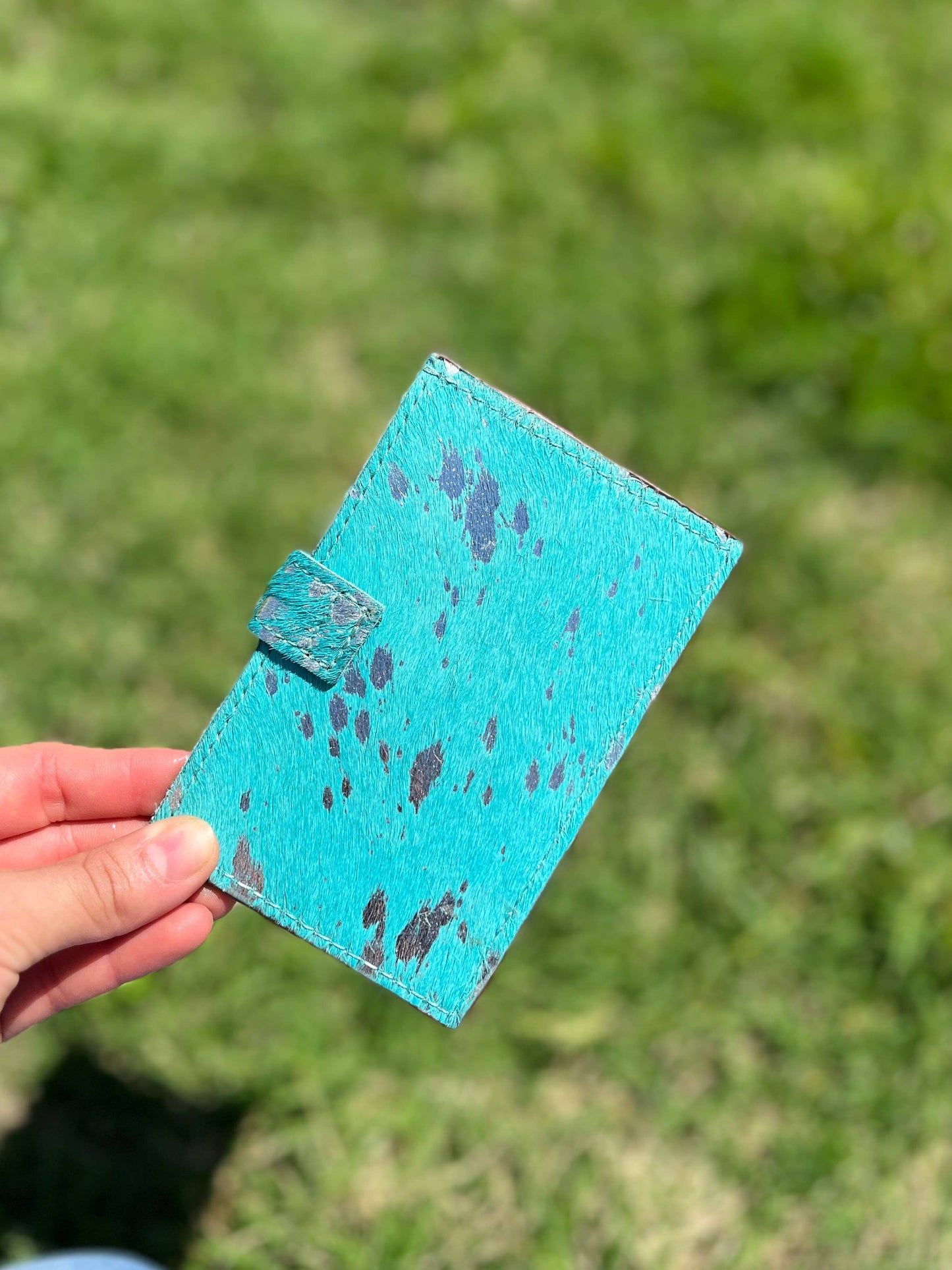 Dyed Cowhide Wallet-Turquoise