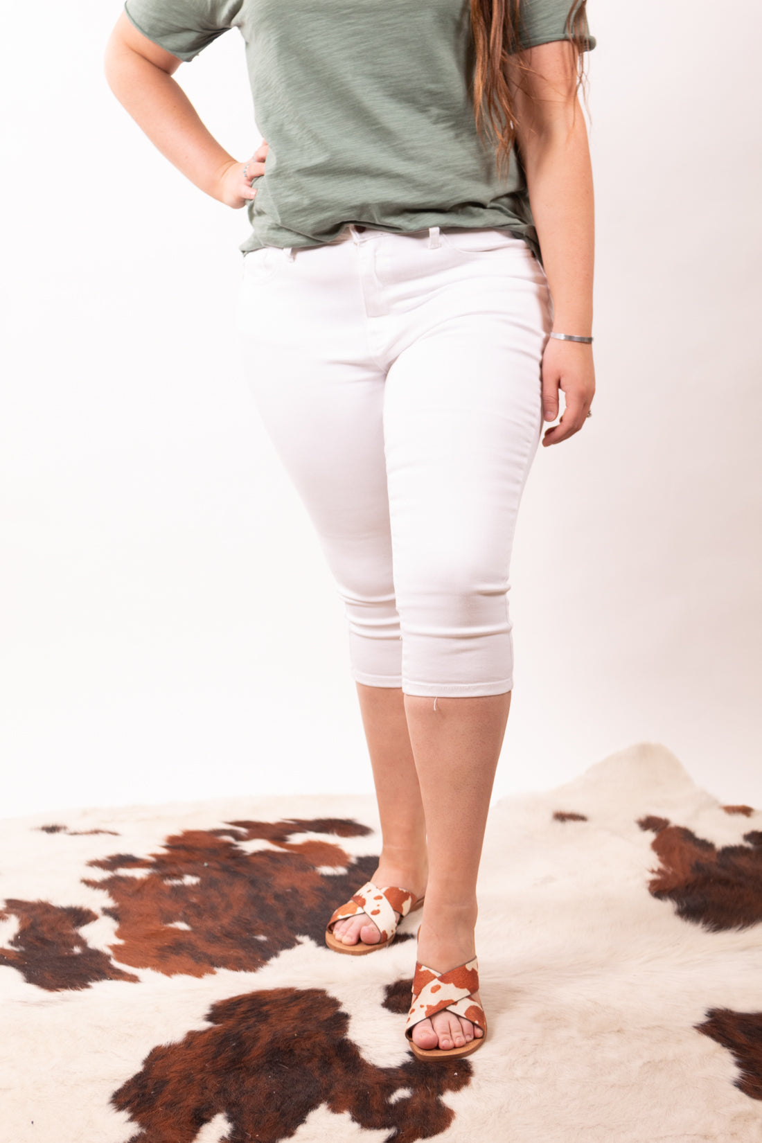 White Wedding Judy Blue Denim Capri Jeans