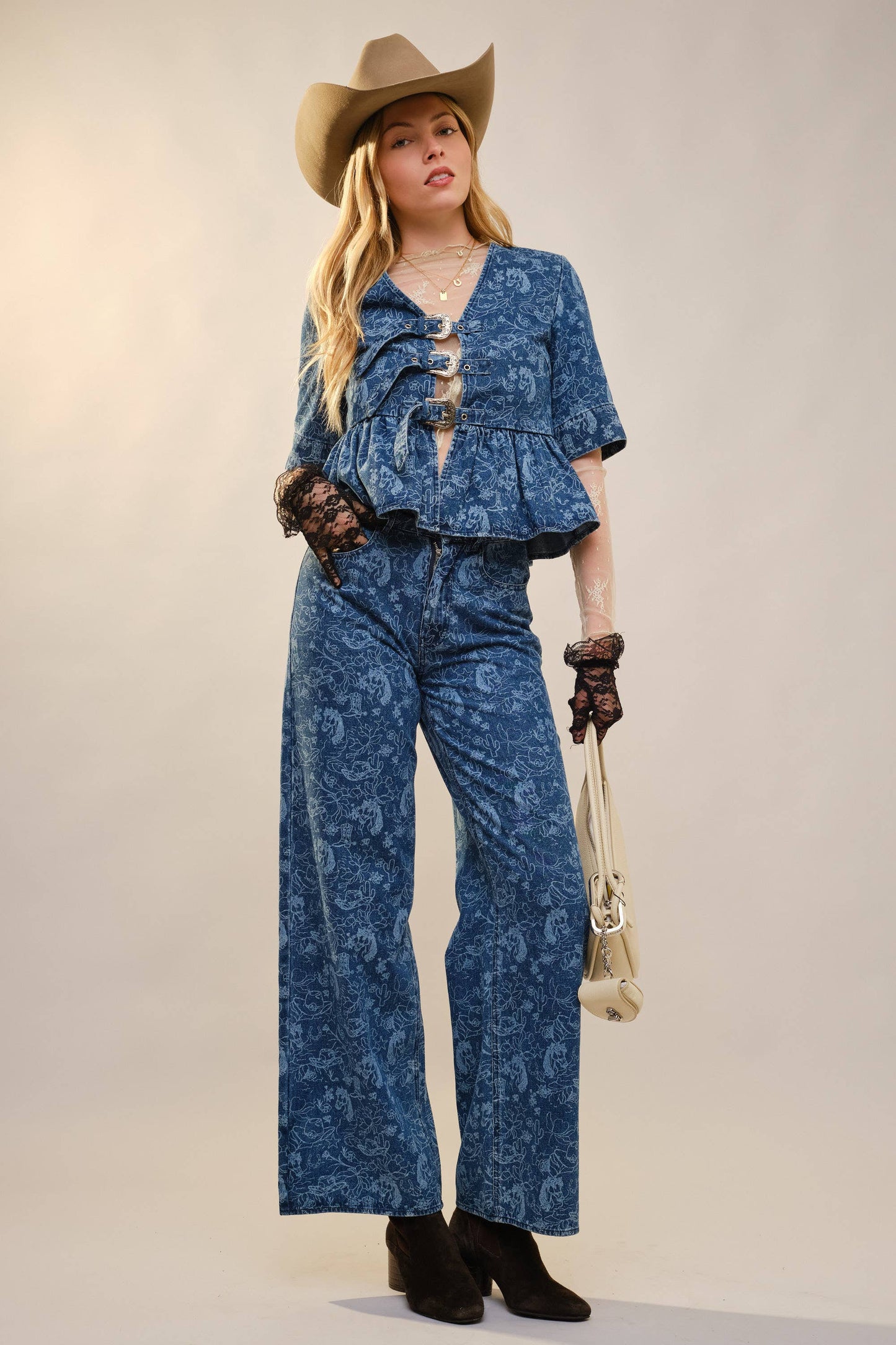 Mid Rise Abstract Western Print Jeans