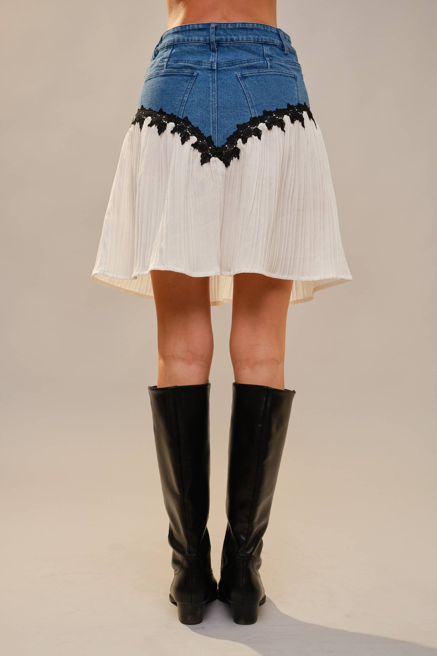 Western Stitch Pleated Denim Skirt