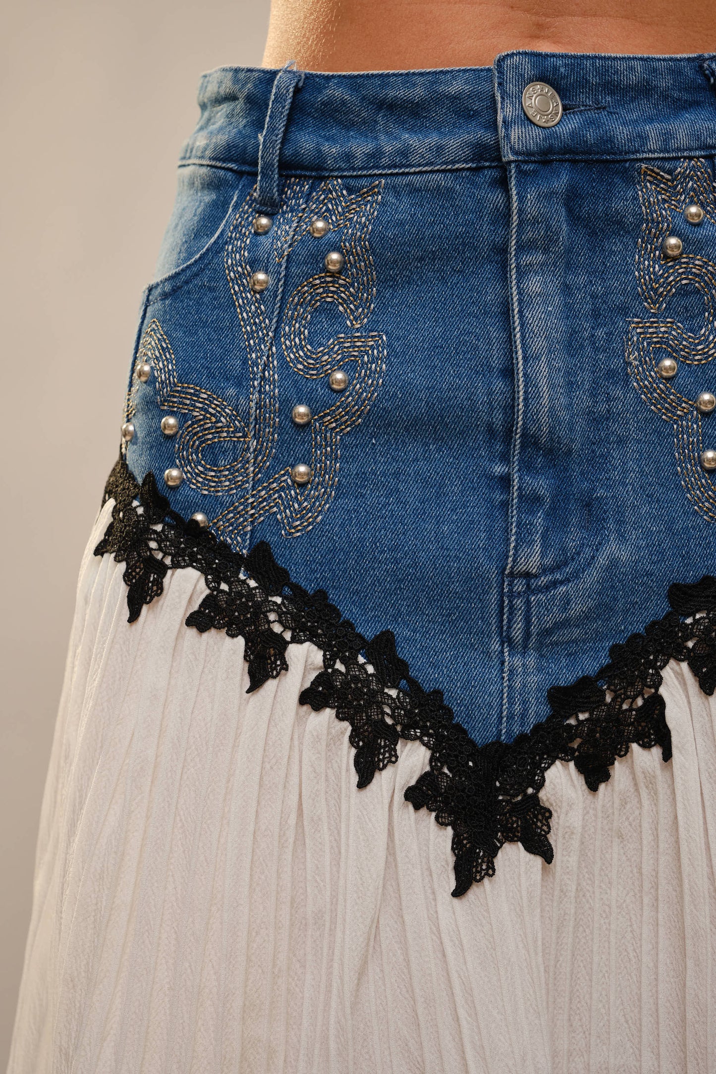 Western Stitch Pleated Denim Skirt