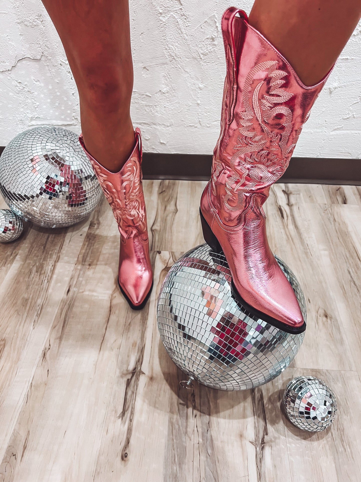 Hey Cowgirl Metallic Pink Cowboy Boots