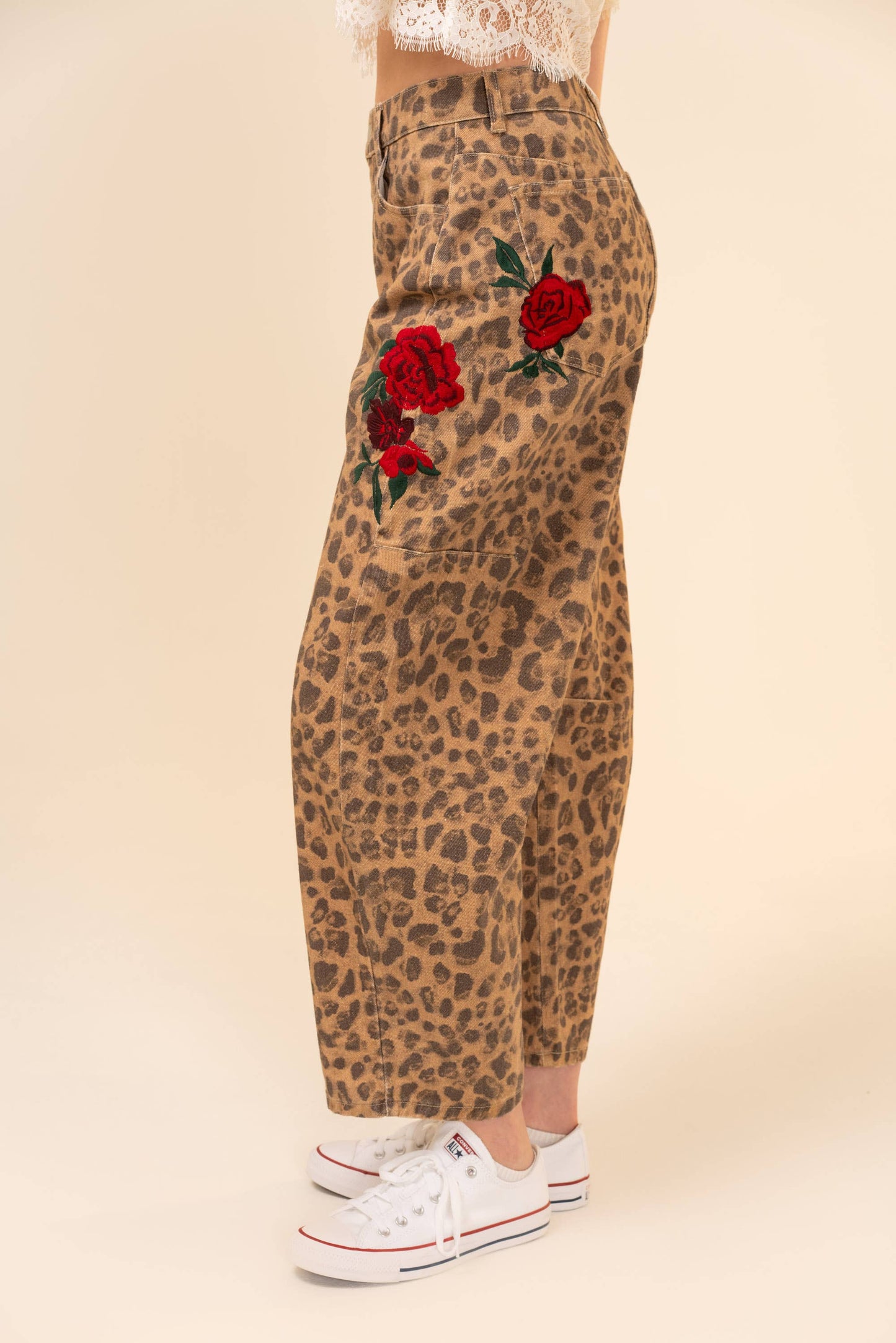 91981P Rose Embroidered Leopard Barrel Pants: LEOPARD / S-M-L (2-2-2)
