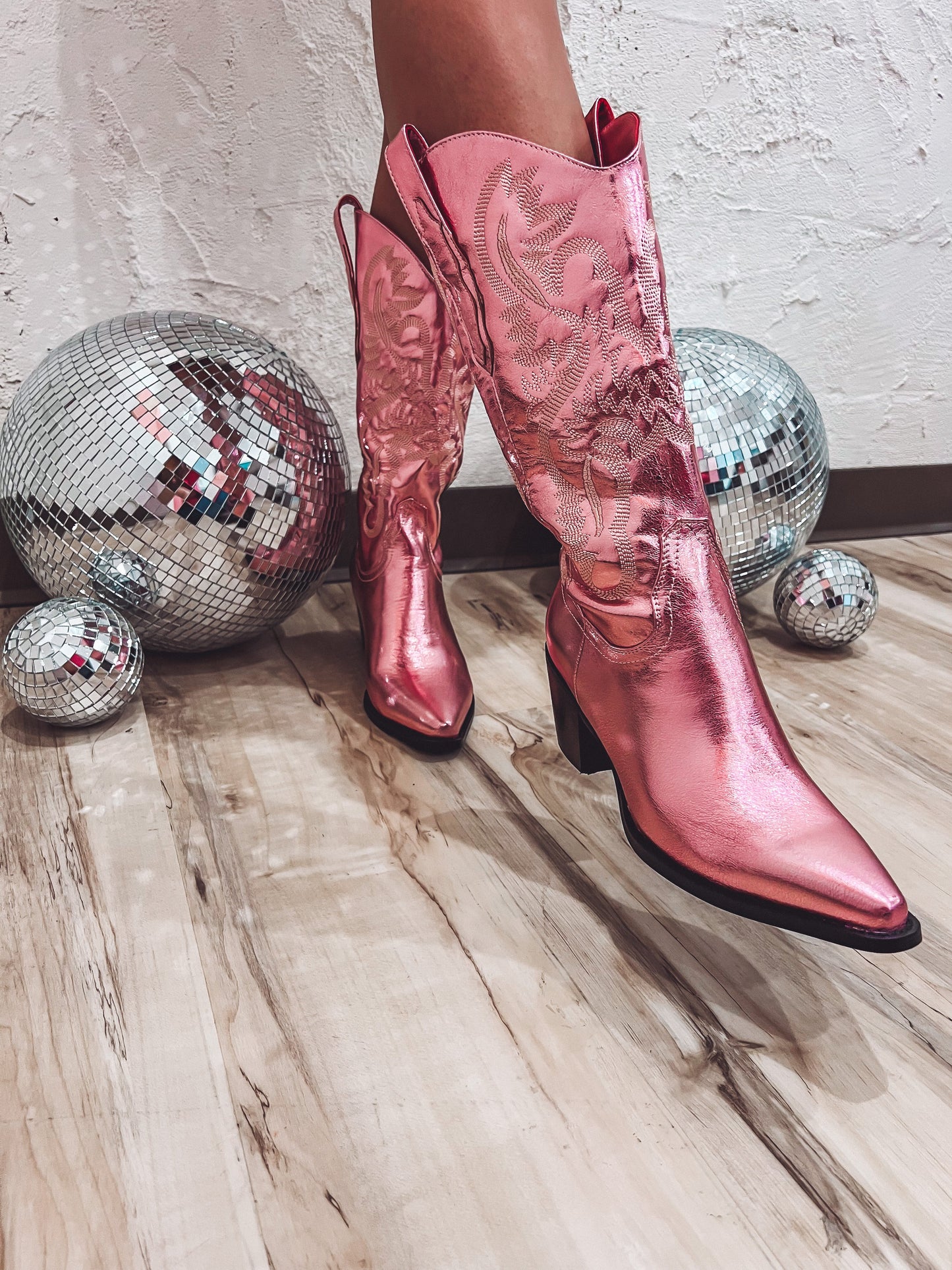 Hey Cowgirl Metallic Pink Cowboy Boots